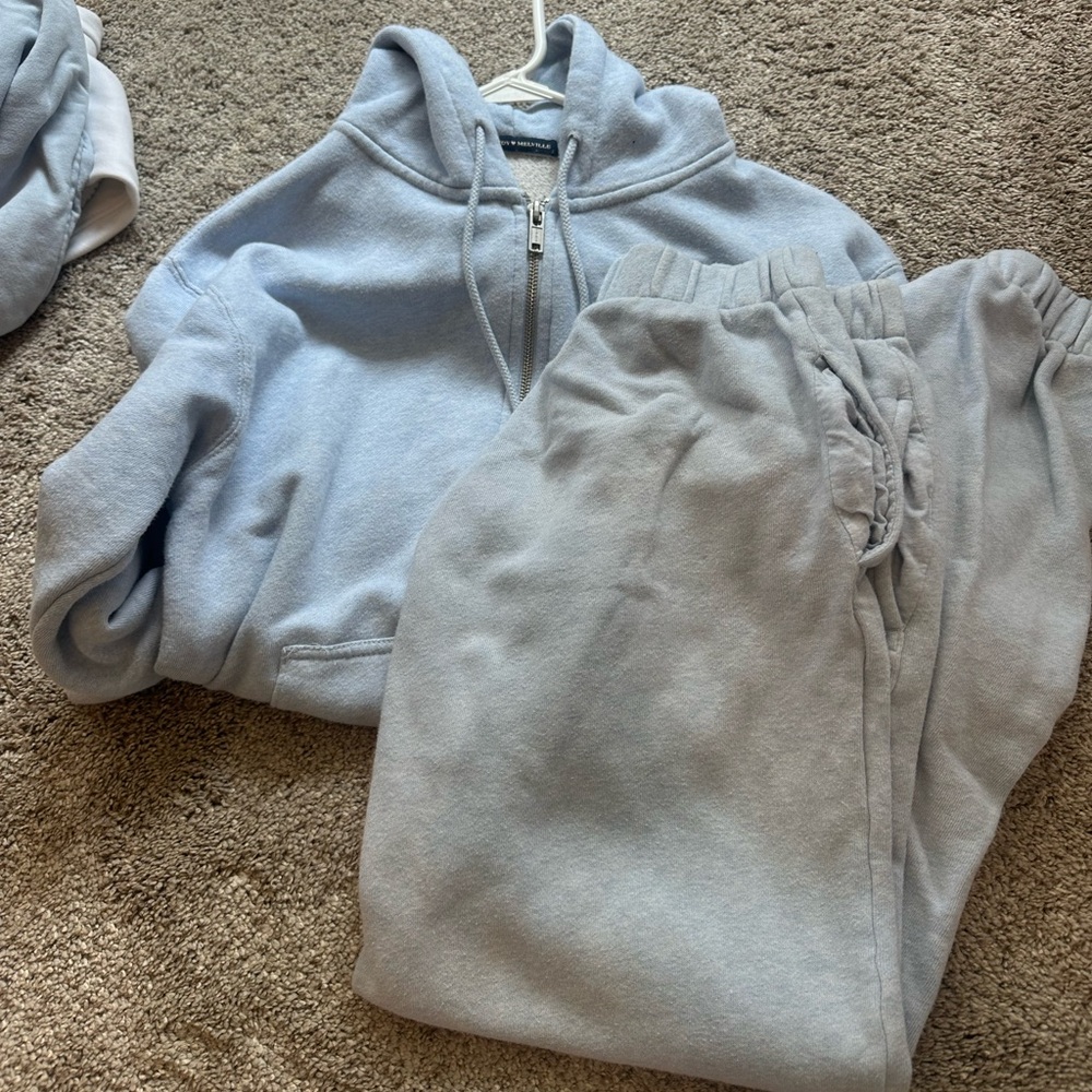 brandy melville matching set!